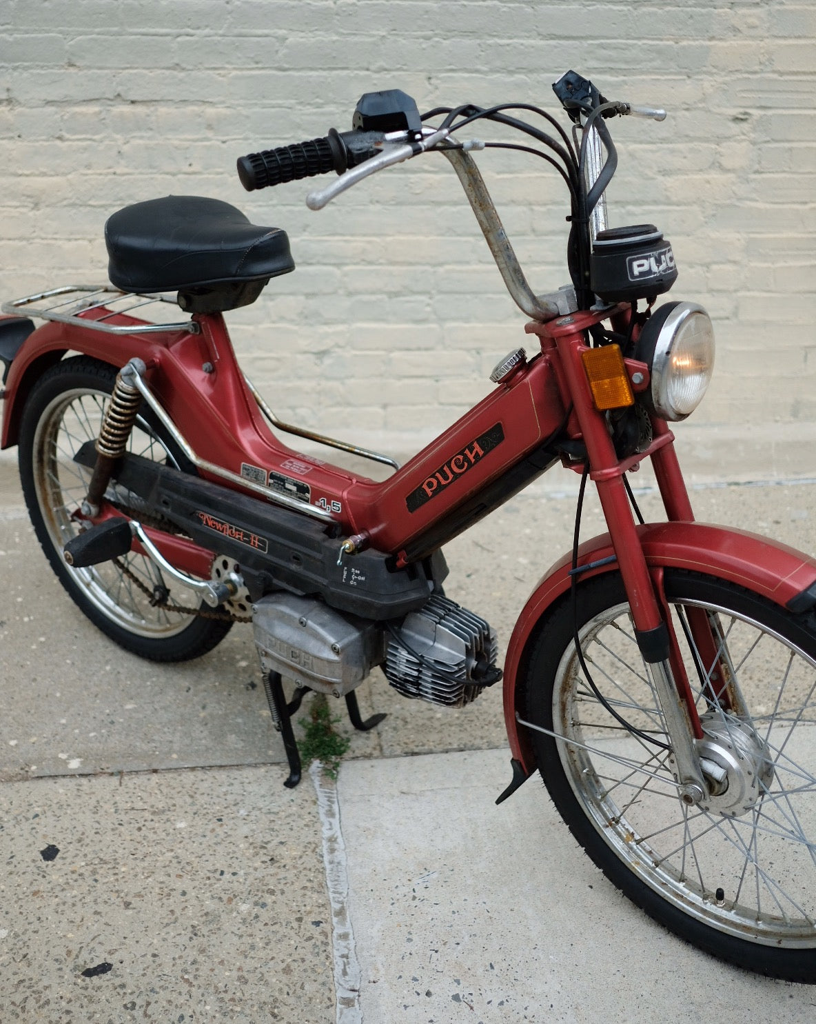 Puch Newport II - Metallic Red