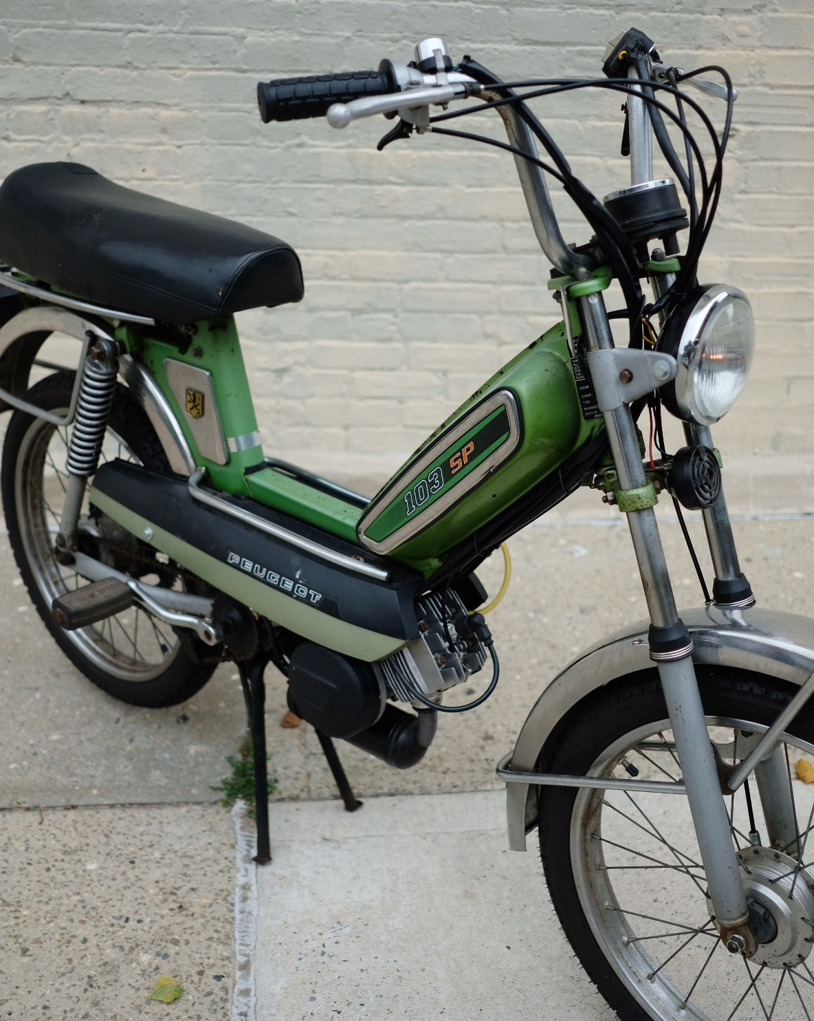 Peugeot 103 Moped - Green