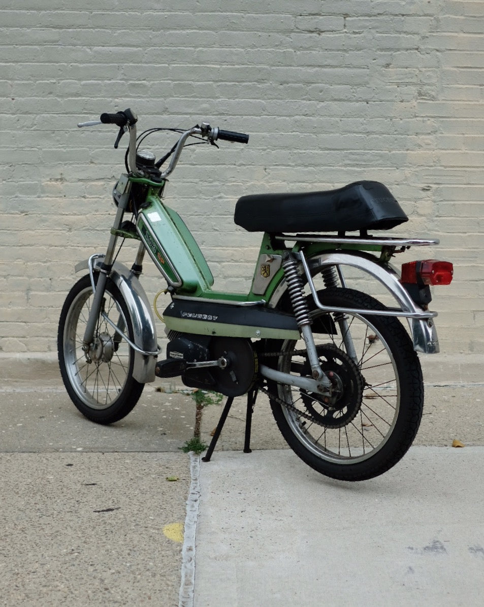 Peugeot 103 Moped - Green